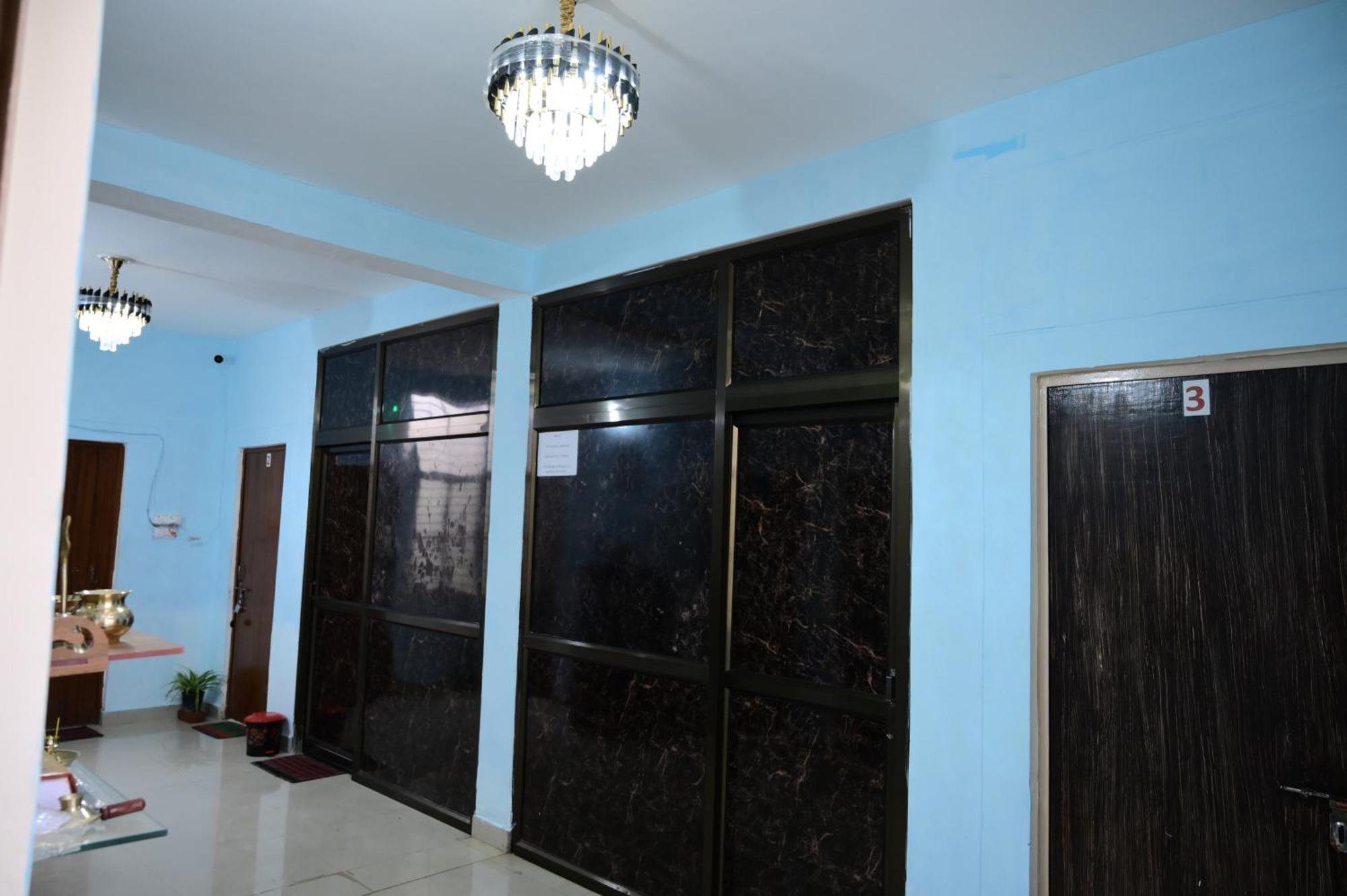Jankivihar Homestay At Prahladghat Within 1Km From Shri Ram Mandir Ayodhya ภายนอก รูปภาพ
